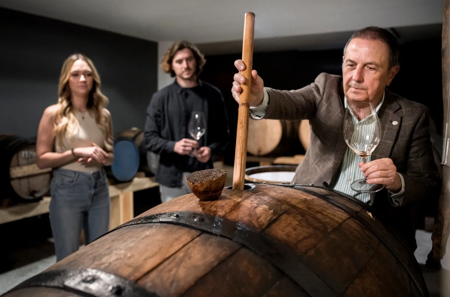 Размещение публикаций в «РБК Вино»