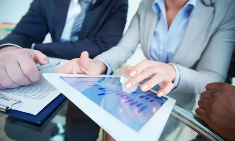 SEO-статьи в деловых СМИ для финансового бренда